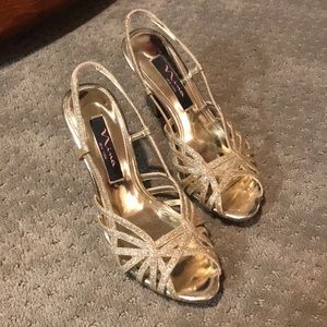 Nina NY Heels: Strappy, Sparkly, and Gold! 💫